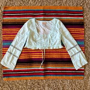 Kimchi Blue Brand / Urban Outfitters “Scarlett” Eyelet Top